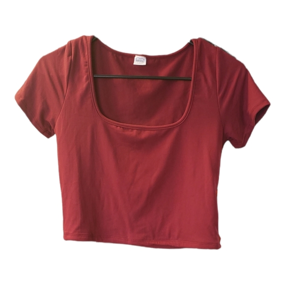 MOOD Brand. Super soft. Scoop neck crop tops. NEW (319) - Picture 2 of 5